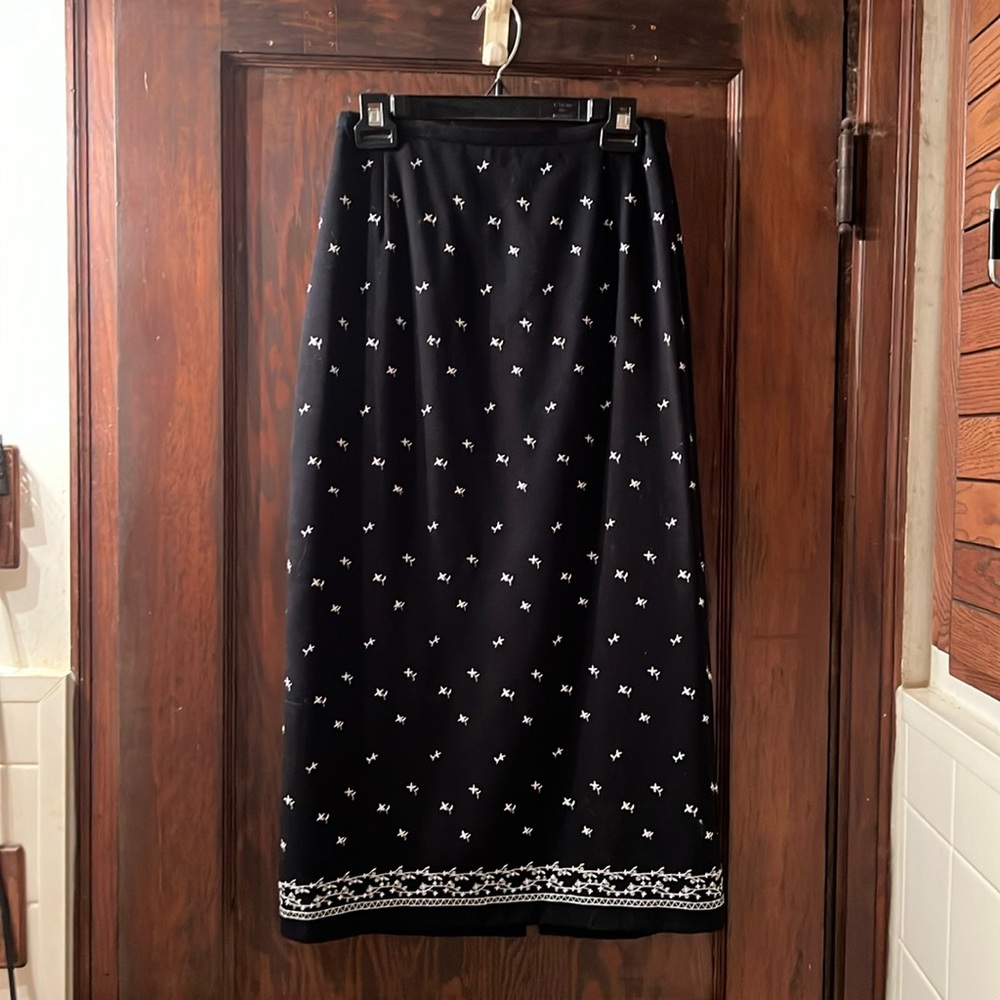 COPY - Coldwater Creek long skirt, black with a white design, PXS